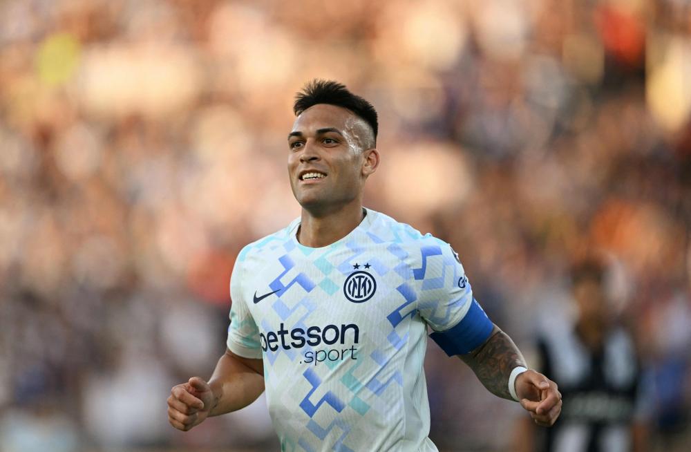 14场4球！19岁非洲中场天才新星横空出世，两大欧洲豪门都想签他